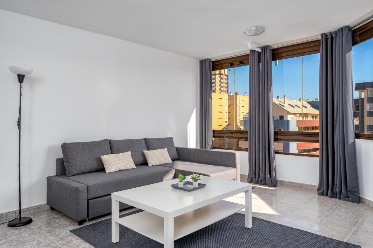 Central Flat With Pool In Fuengirola By Costarentals - Ref 171 Buitenkant foto